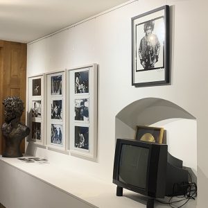 Jimi Hendrix Exhibition at L'Unique Rock Gallery Basel